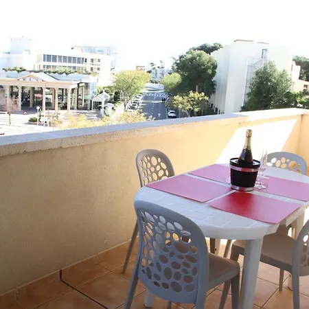 For A Aqua Appartement